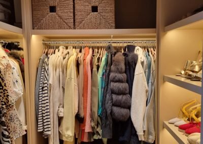Faversham – Dressing Room